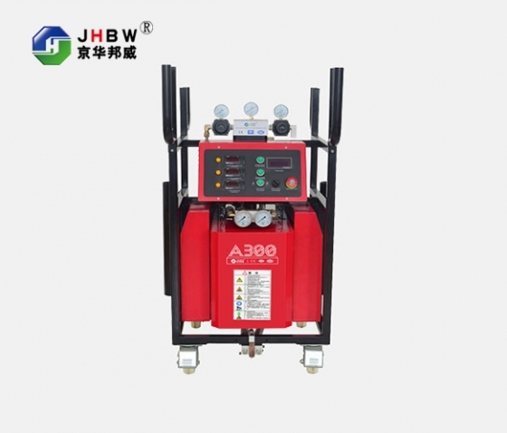 噴涂機(jī)讓聚脲雙組分充分混合霧化現(xiàn)場施工效果好